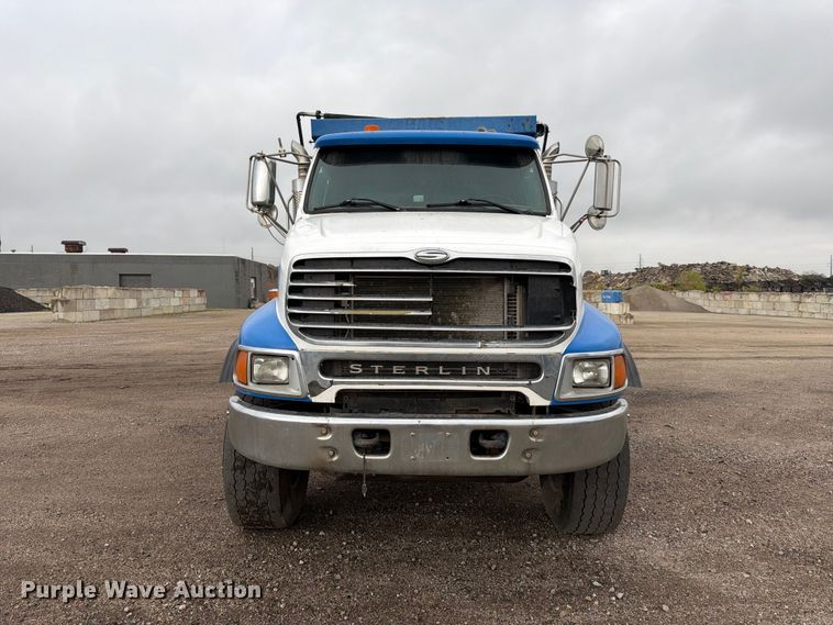 image for item FK3678 2005 Sterling L8500 dump truck