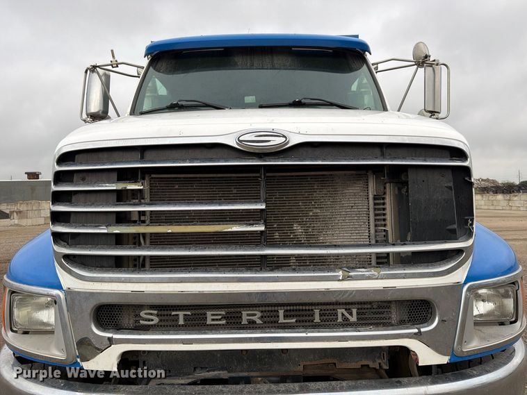 image for item FK3678 2005 Sterling L8500 dump truck