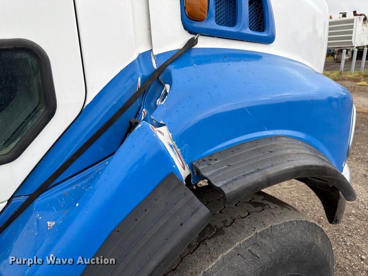image for item FK3678 2005 Sterling L8500 dump truck