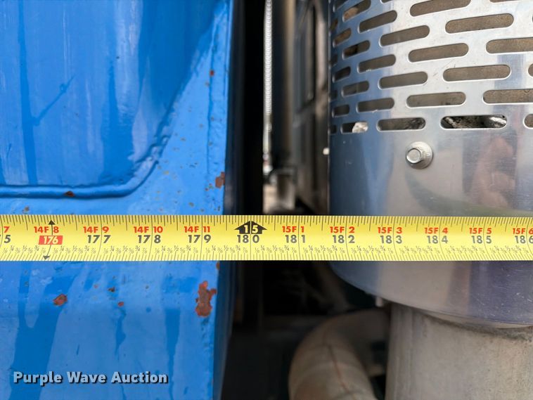 image for item FK3678 2005 Sterling L8500 dump truck