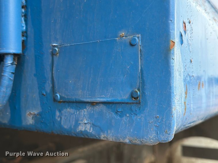 image for item FK3678 2005 Sterling L8500 dump truck