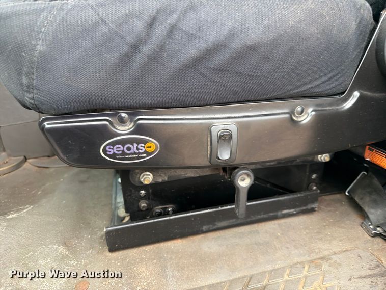 image for item FK3678 2005 Sterling L8500 dump truck