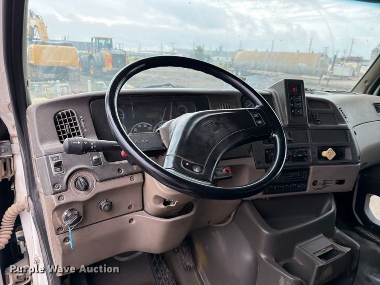 image for item FK3678 2005 Sterling L8500 dump truck