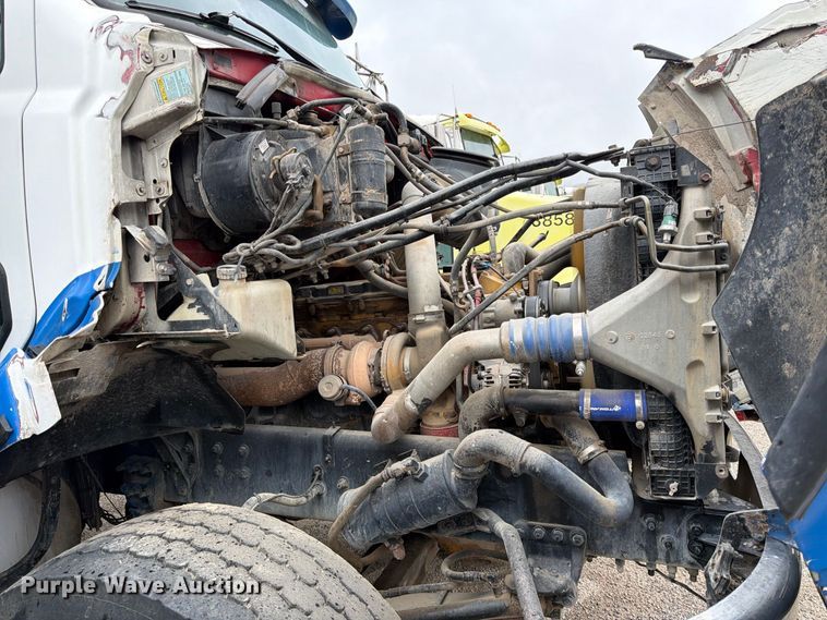 image for item FK3678 2005 Sterling L8500 dump truck