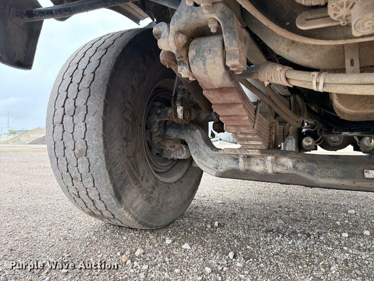 image for item FK3678 2005 Sterling L8500 dump truck