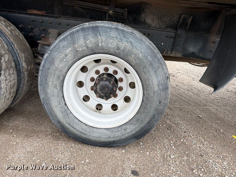 image for item FK3678 2005 Sterling L8500 dump truck
