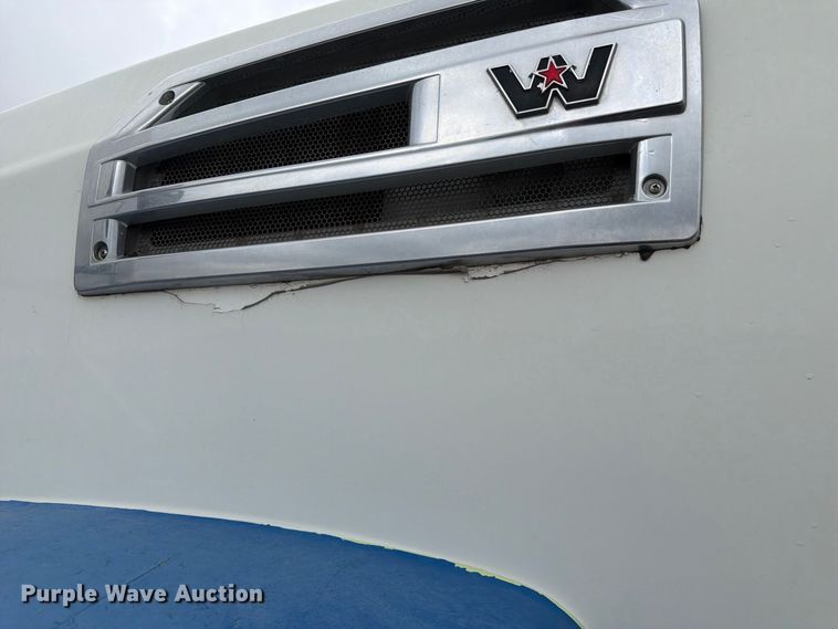 image for item FK3680 2016 Western Star 4700 dump truck