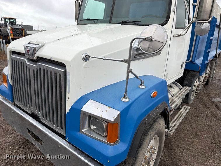 image for item FK3680 2016 Western Star 4700 dump truck