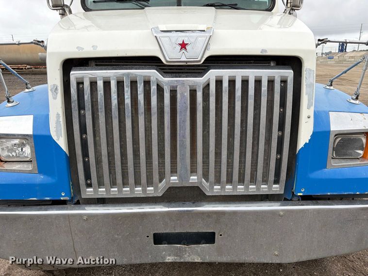 image for item FK3680 2016 Western Star 4700 dump truck