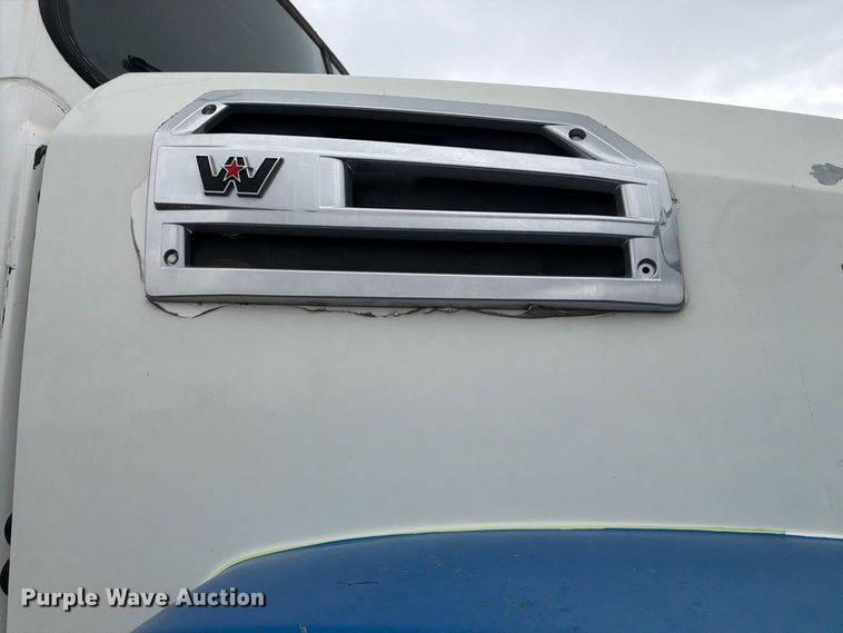 image for item FK3680 2016 Western Star 4700 dump truck
