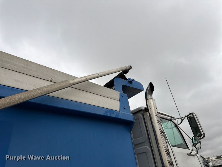 image for item FK3680 2016 Western Star 4700 dump truck