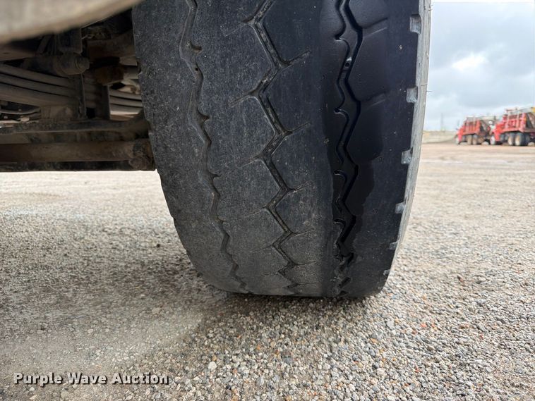 image for item FK3680 2016 Western Star 4700 dump truck