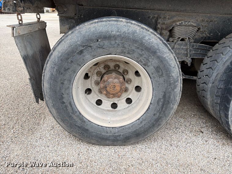 image for item FK3680 2016 Western Star 4700 dump truck