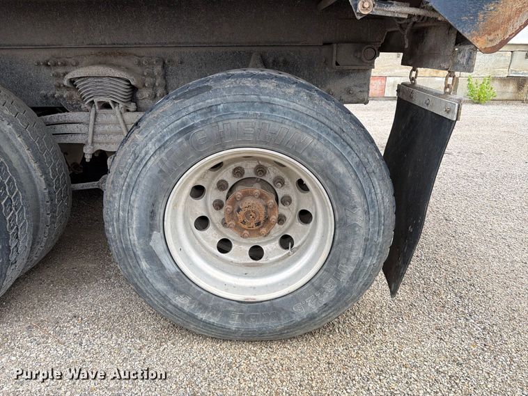 image for item FK3680 2016 Western Star 4700 dump truck
