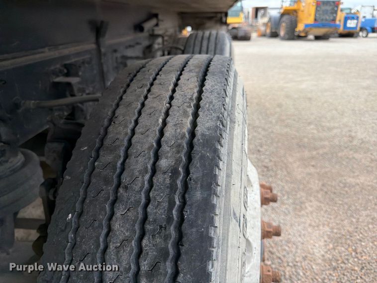 image for item FK3680 2016 Western Star 4700 dump truck