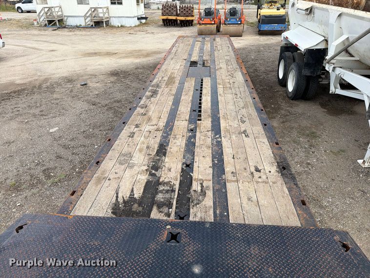 image for item FK3686 2008 Trail King TK110SA-533 drop deck tilt deck equipment trailer