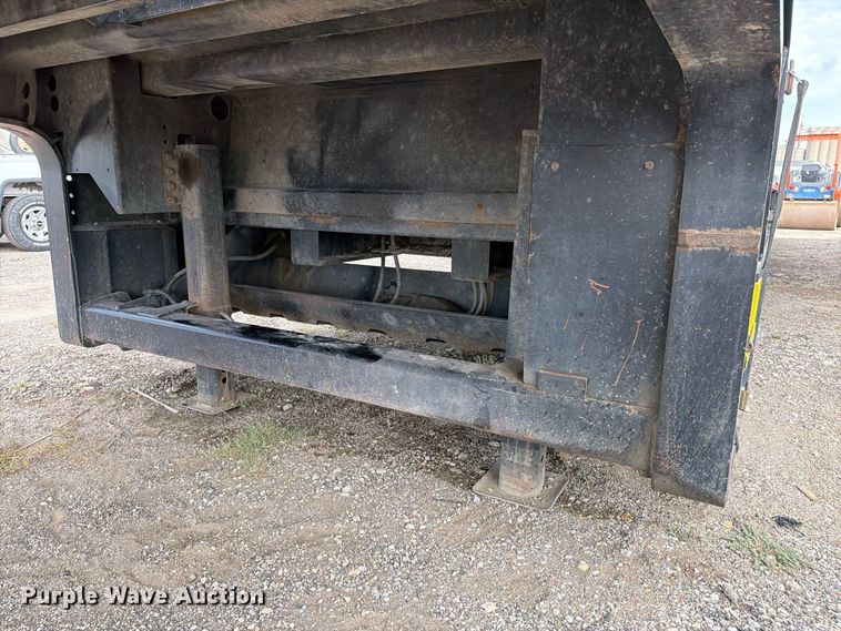 image for item FK3686 2008 Trail King TK110SA-533 drop deck tilt deck equipment trailer