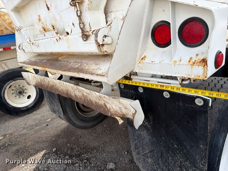 image for item FK3687 2002 Ranch ED2026QF end dump trailer