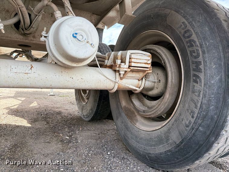 image for item FK3687 2002 Ranch ED2026QF end dump trailer