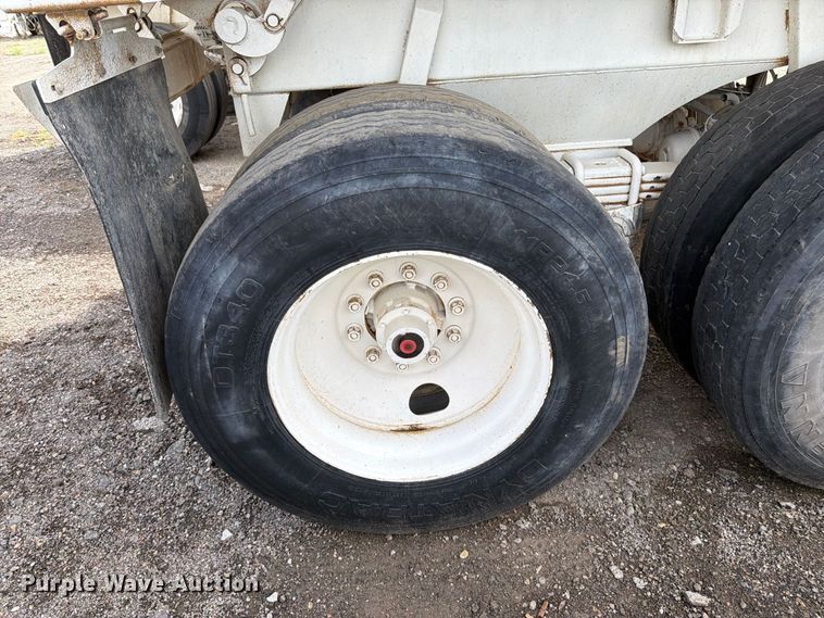 image for item FK3687 2002 Ranch ED2026QF end dump trailer