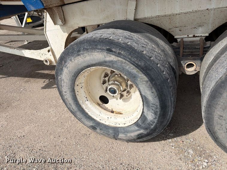 image for item FK3688 2007 Ranch ED28-30QF end dump trailer