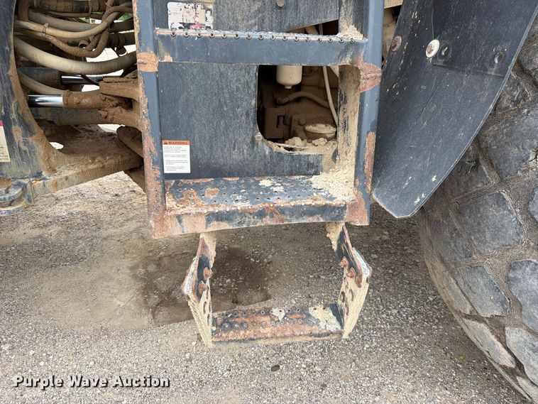 image for item FK3795 2005 Komatsu WA450 wheel loader