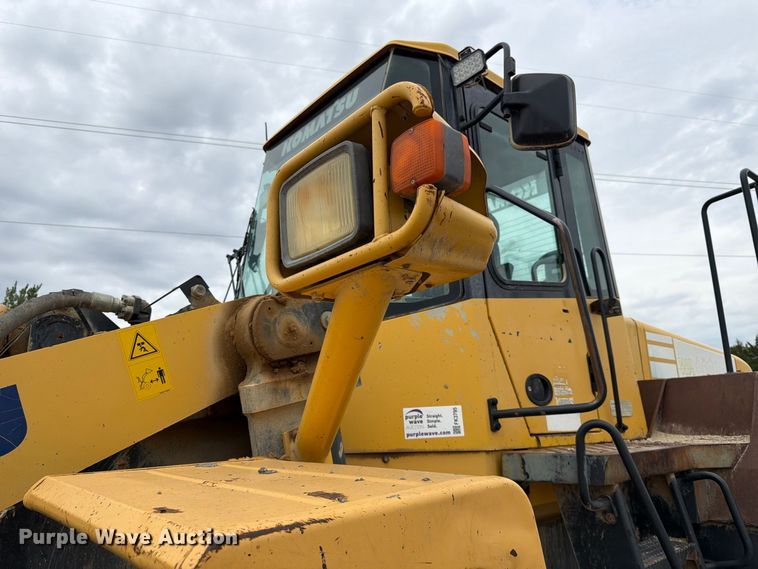 image for item FK3795 2005 Komatsu WA450 wheel loader
