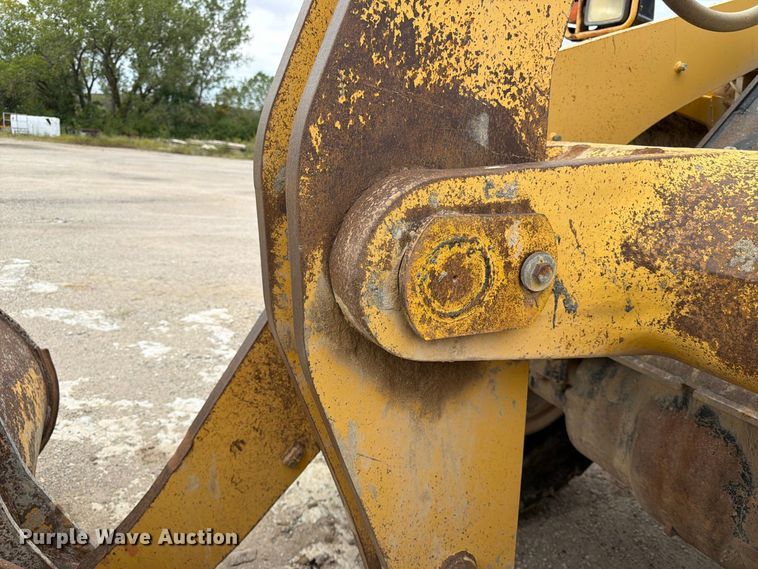 image for item FK3795 2005 Komatsu WA450 wheel loader