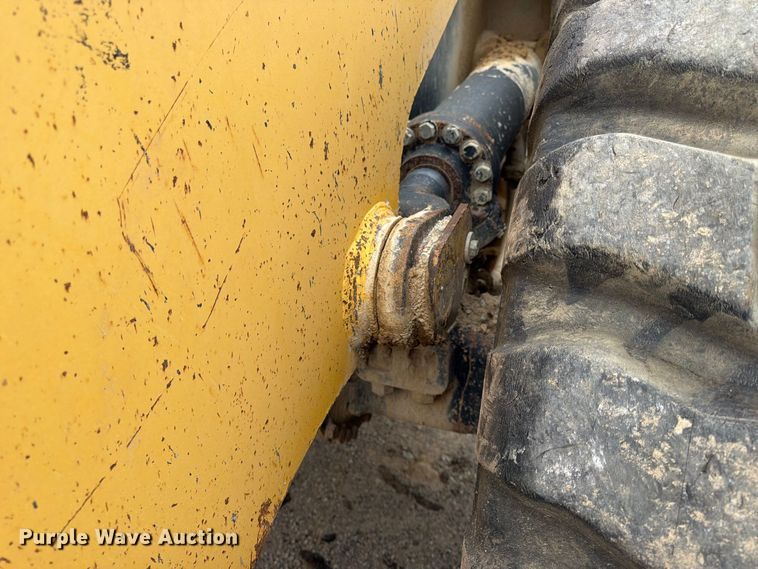 image for item FK3795 2005 Komatsu WA450 wheel loader