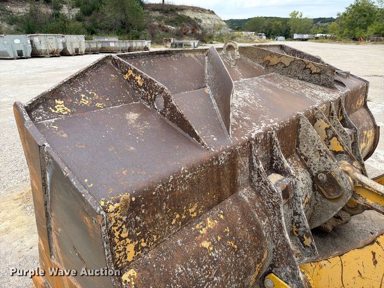 image for item FK3795 2005 Komatsu WA450 wheel loader