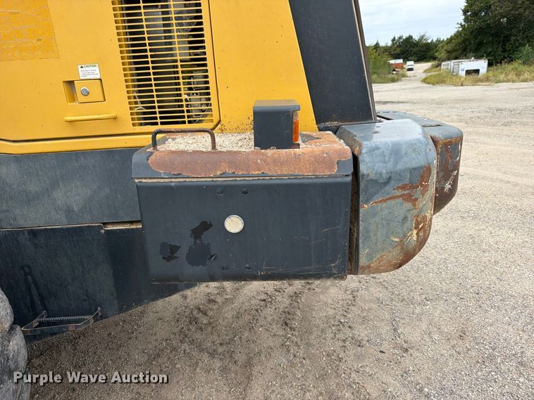 image for item FK3795 2005 Komatsu WA450 wheel loader