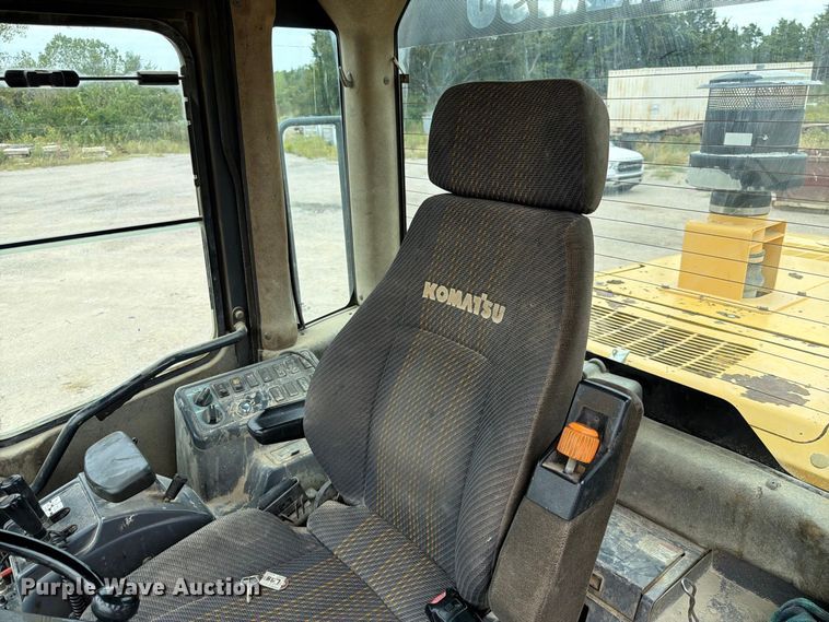 image for item FK3795 2005 Komatsu WA450 wheel loader