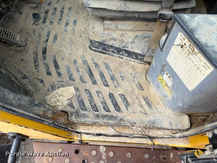 image for item FK3795 2005 Komatsu WA450 wheel loader