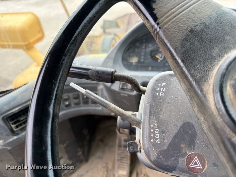 image for item FK3795 2005 Komatsu WA450 wheel loader