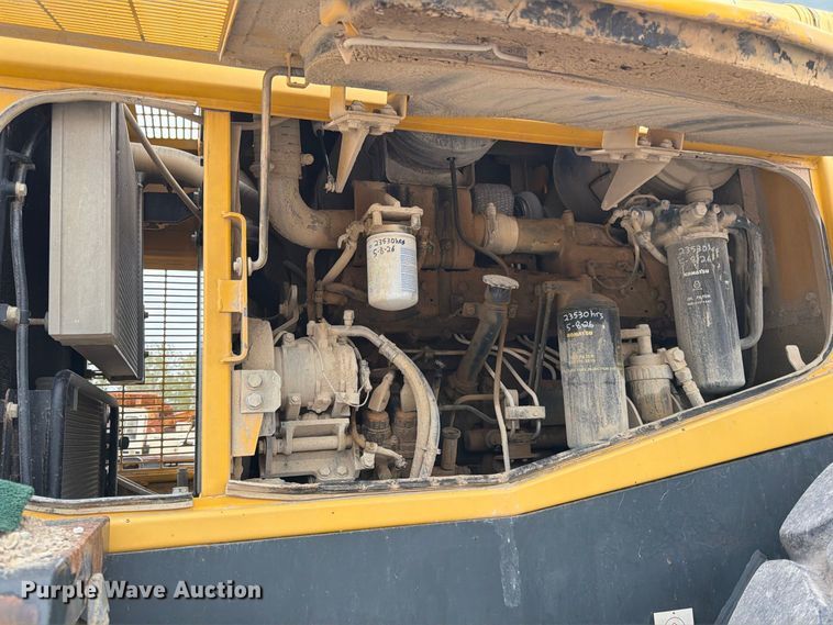 image for item FK3795 2005 Komatsu WA450 wheel loader