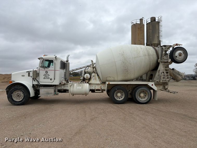 image for item FK3799 1999 Peterbilt 357 ready mix truck