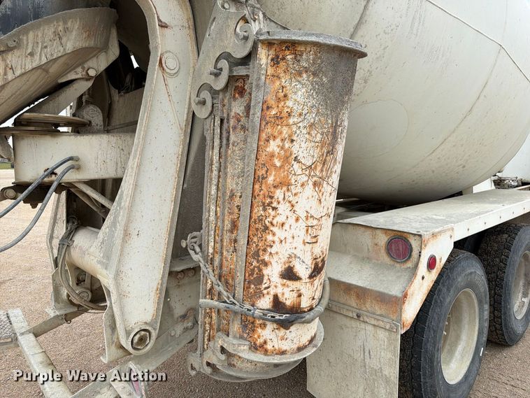 image for item FK3799 1999 Peterbilt 357 ready mix truck