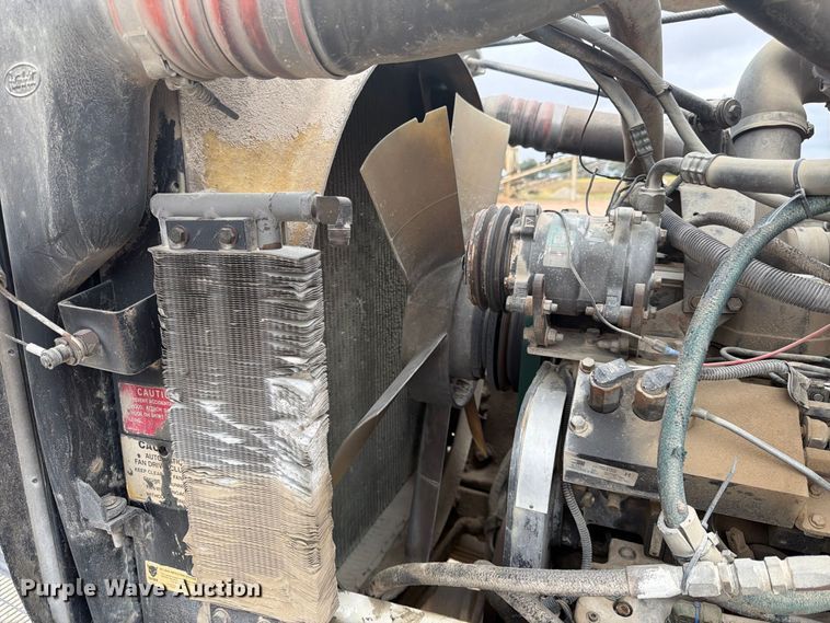 image for item FK3799 1999 Peterbilt 357 ready mix truck