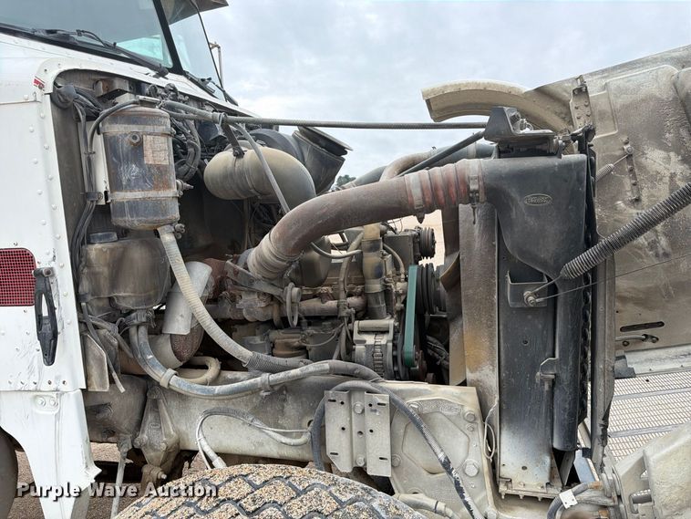 image for item FK3799 1999 Peterbilt 357 ready mix truck