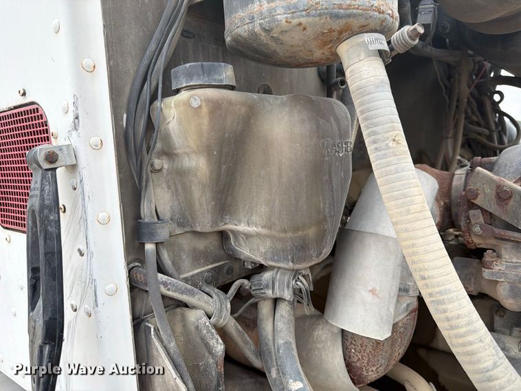 image for item FK3799 1999 Peterbilt 357 ready mix truck