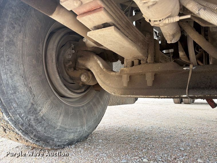 image for item FK3799 1999 Peterbilt 357 ready mix truck