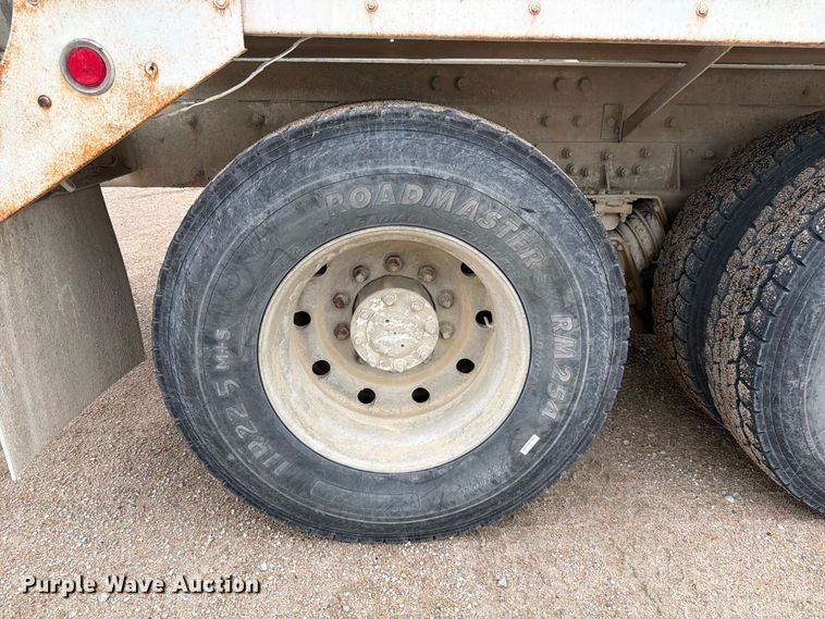 image for item FK3799 1999 Peterbilt 357 ready mix truck