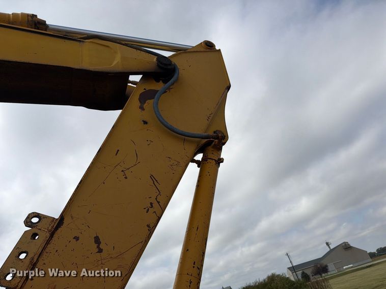 image for item FK3800 1990 John Deere 690D-LC excavator