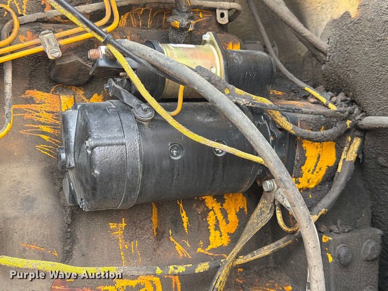 image for item FK3800 1990 John Deere 690D-LC excavator