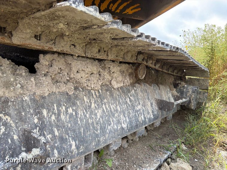 image for item FK3800 1990 John Deere 690D-LC excavator