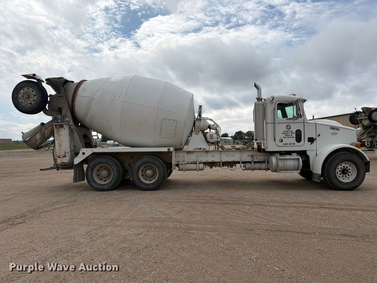 image for item FK3801 1999 Peterbilt 357 ready mix truck