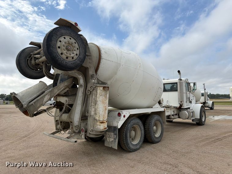 image for item FK3801 1999 Peterbilt 357 ready mix truck