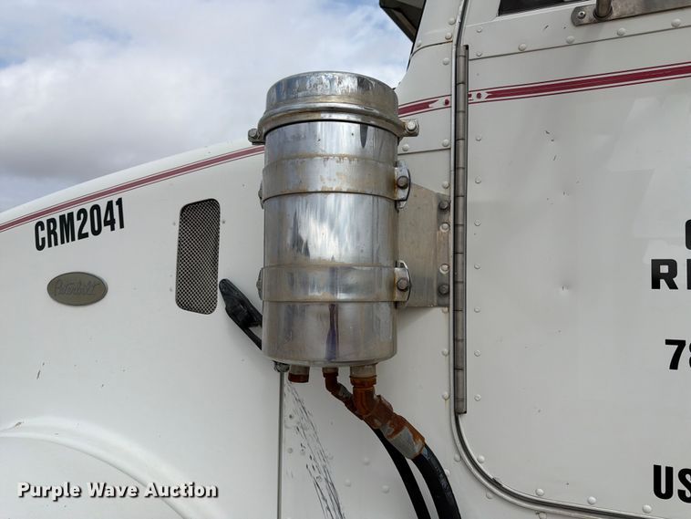 image for item FK3801 1999 Peterbilt 357 ready mix truck