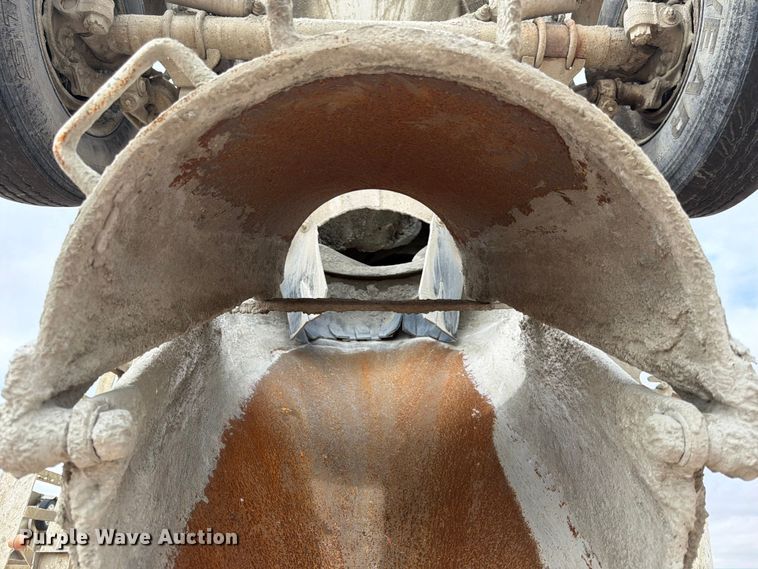 image for item FK3801 1999 Peterbilt 357 ready mix truck