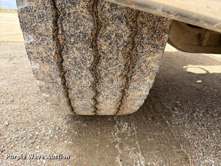 image for item FK3801 1999 Peterbilt 357 ready mix truck